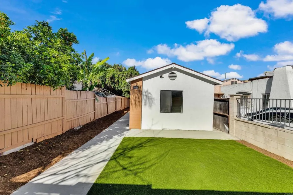 4312 Winona Avenue San Diego, CA 92115