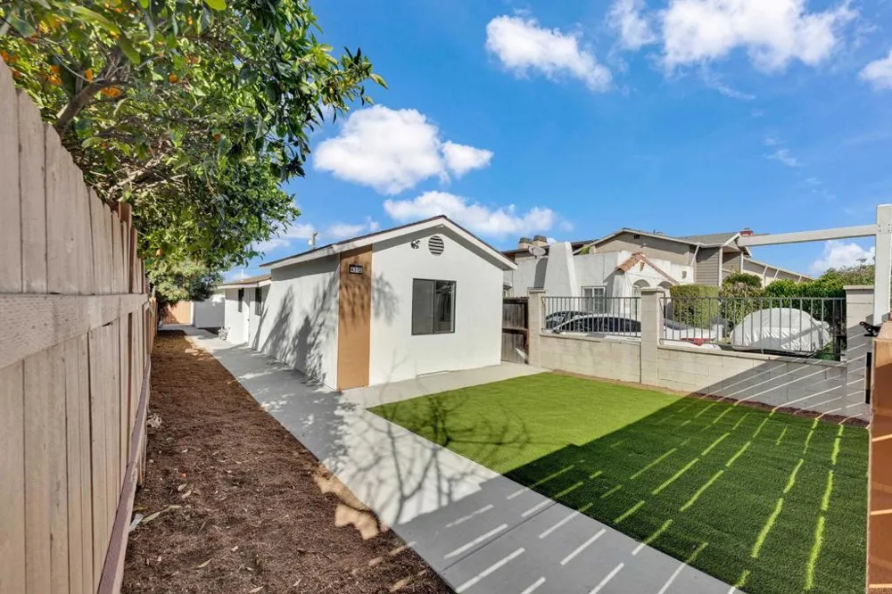4312 Winona Avenue San Diego, CA 92115