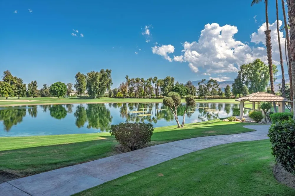 900 Island Drive #105 Rancho Mirage, CA 92270