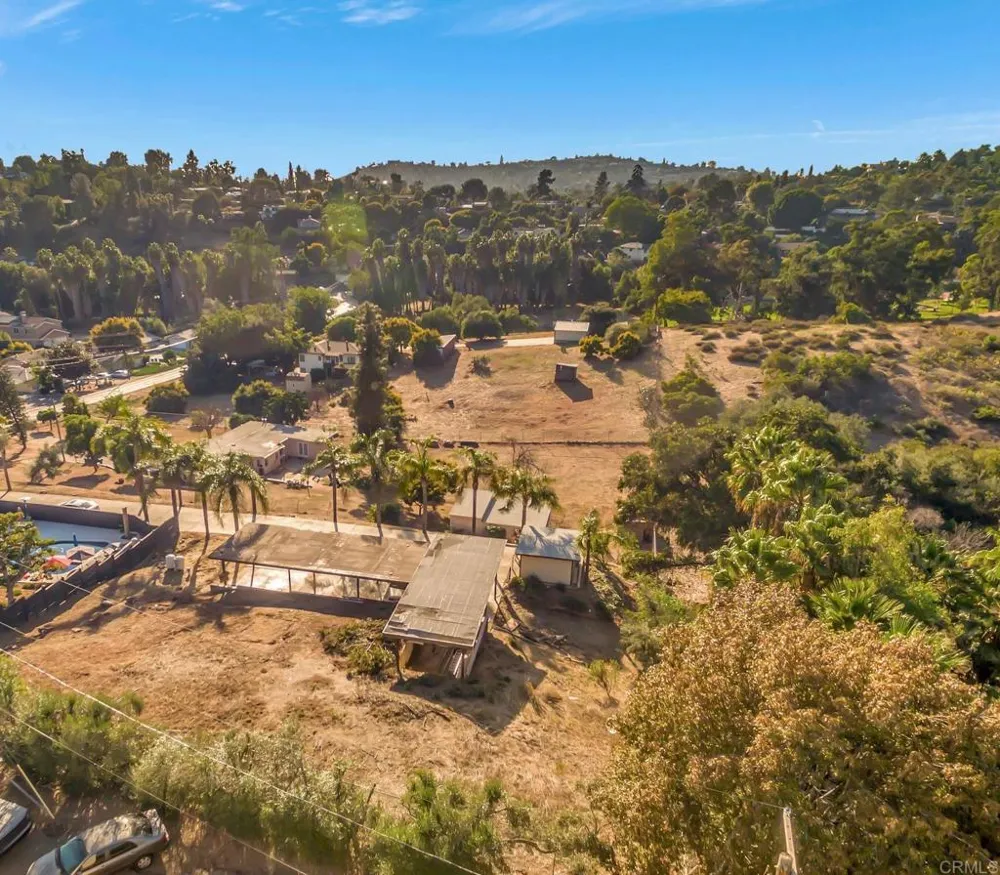 9210 Tropico Drive La Mesa, CA 91941
