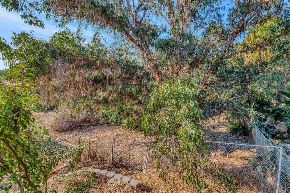 9210 Tropico Drive La Mesa, CA 91941