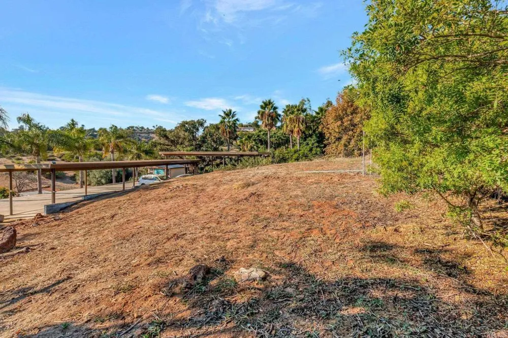 9210 Tropico Drive La Mesa, CA 91941