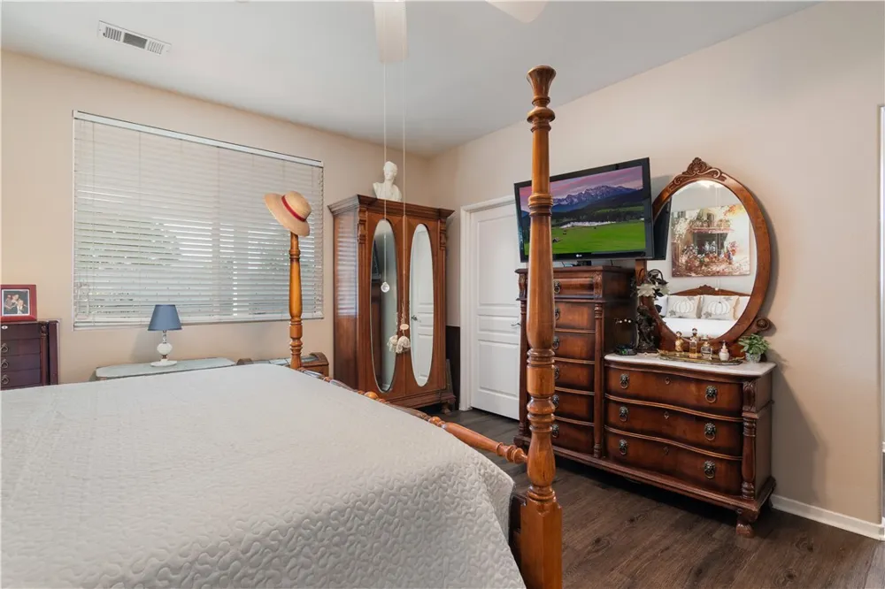 30299 Mondavi Murrieta, CA 92563