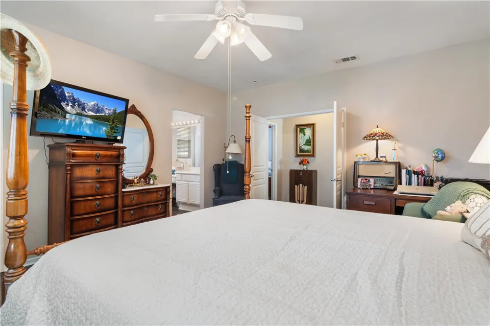 30299 Mondavi Murrieta, CA 92563