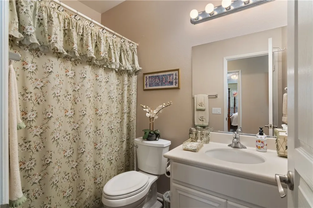 30299 Mondavi Murrieta, CA 92563