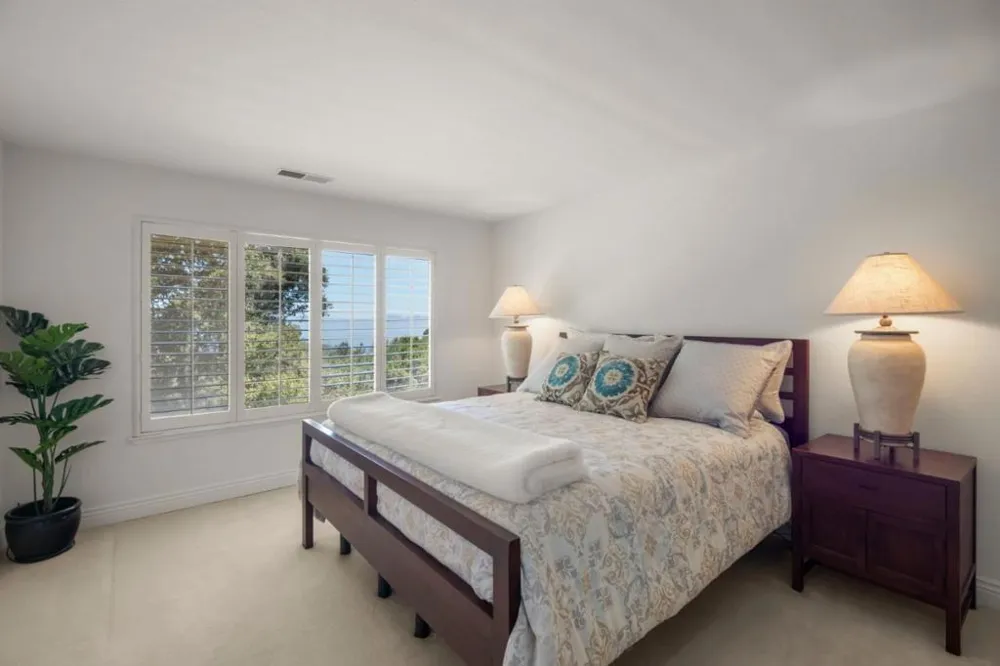24635 Heather Heights Road Saratoga, CA 95070