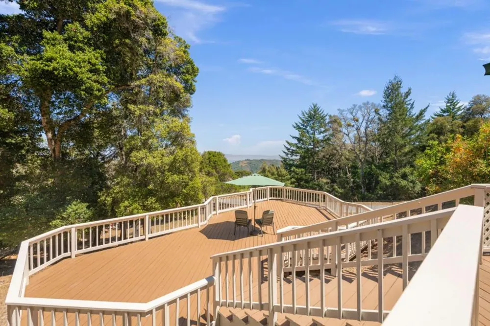 24635 Heather Heights Road Saratoga, CA 95070