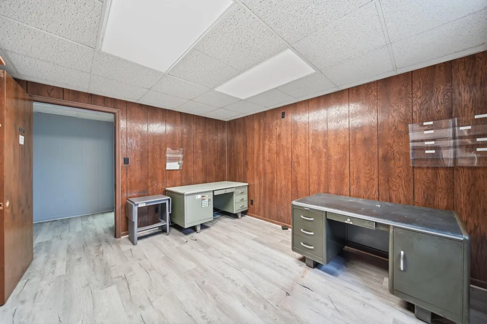 106 E Commercial Street Brooklyn, MI 49230