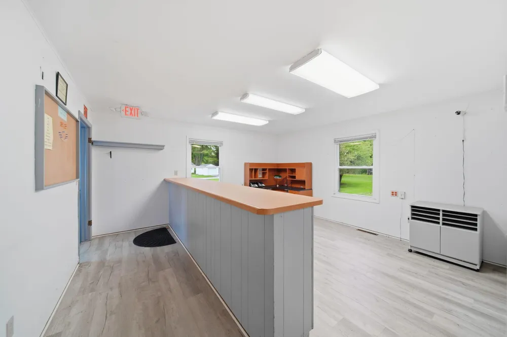 106 E Commercial Street Brooklyn, MI 49230