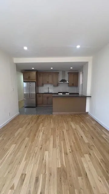 301 79TH ST North Bergen, NJ 07047