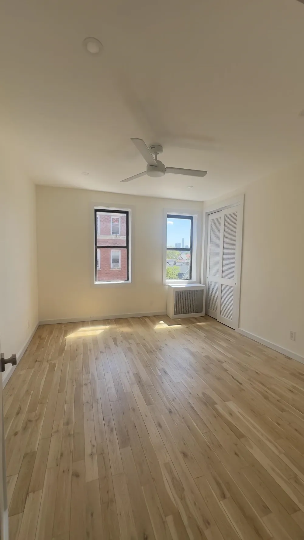 301 79TH ST North Bergen, NJ 07047