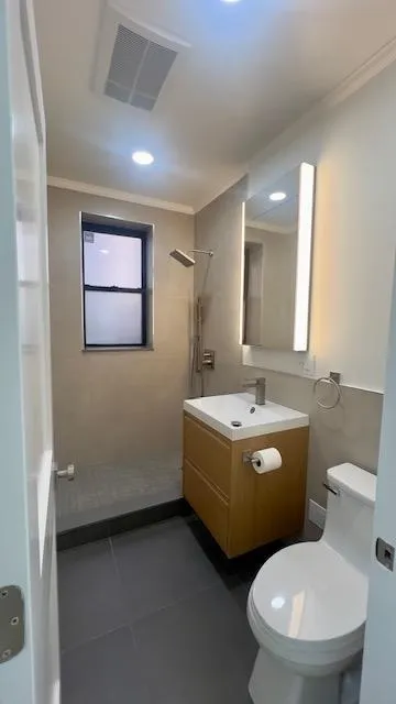 301 79TH ST North Bergen, NJ 07047
