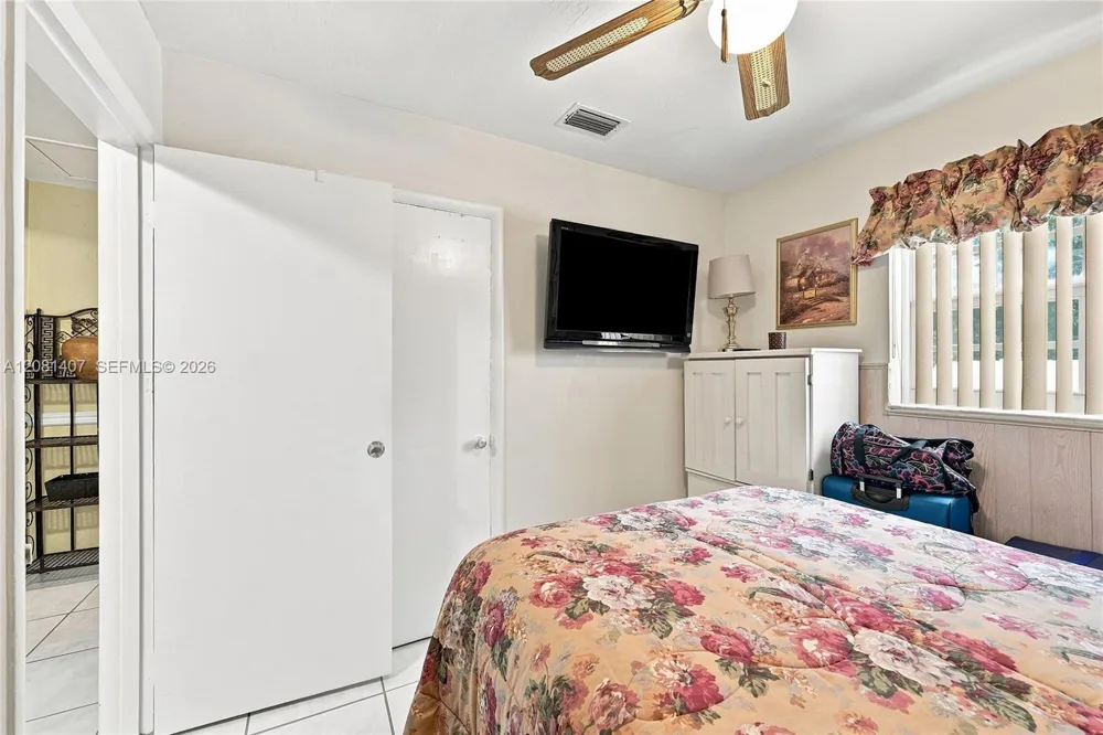 4470 NW 171st Ter Miami Gardens, FL 33055