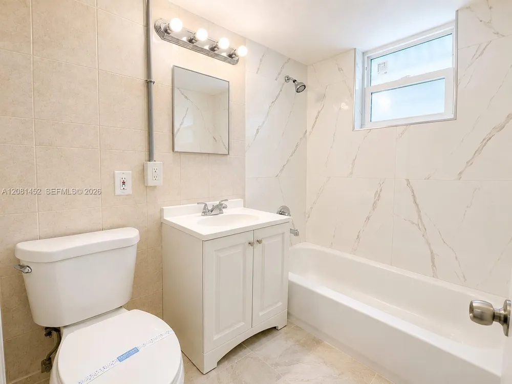 2631 NW 6th St Pompano Beach, FL 33069