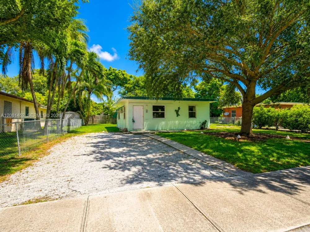 2631 NW 6th St Pompano Beach, FL 33069