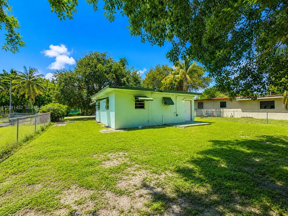 2631 NW 6th St Pompano Beach, FL 33069