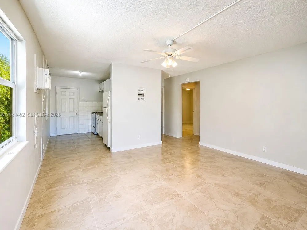 2631 NW 6th St Pompano Beach, FL 33069