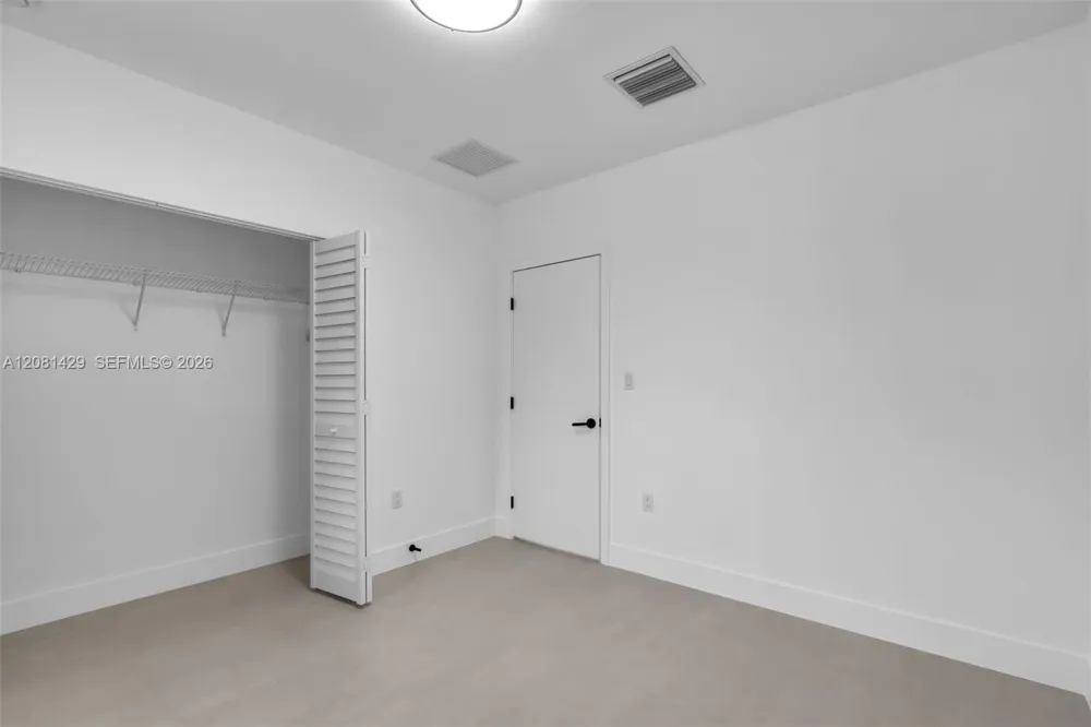6500 NW 21st Ave #6500 Miami, FL 33147