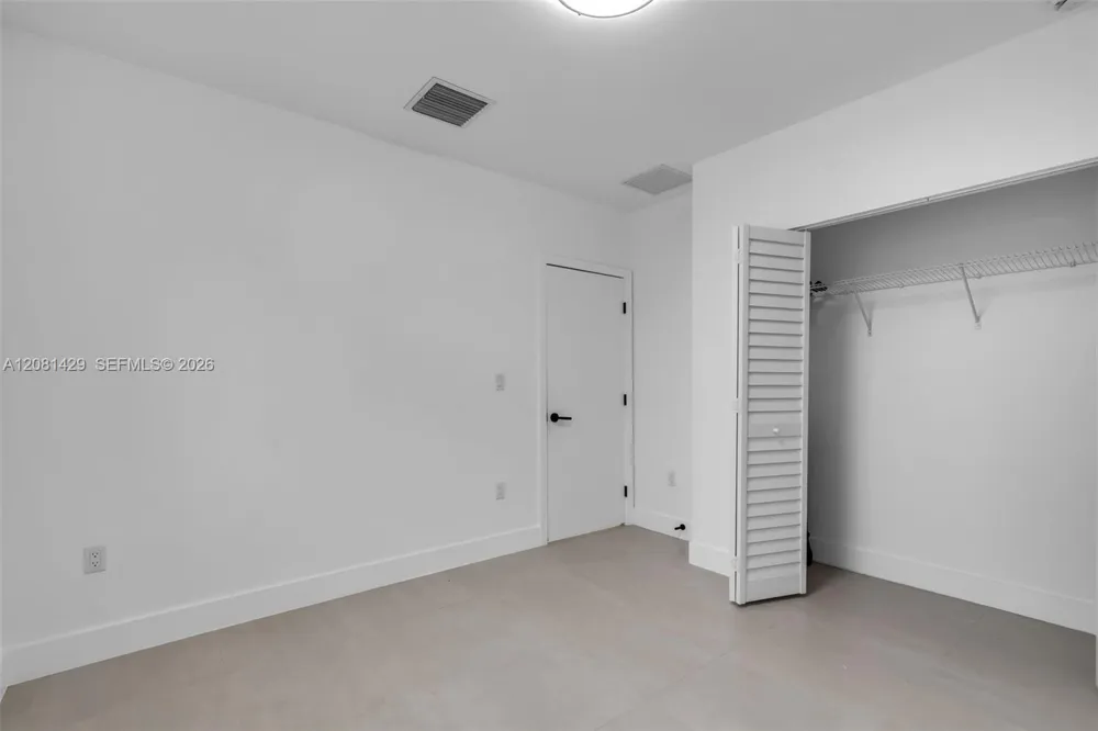 6500 NW 21st Ave #6500 Miami, FL 33147
