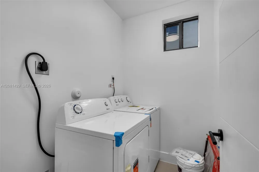 6500 NW 21st Ave #6500 Miami, FL 33147