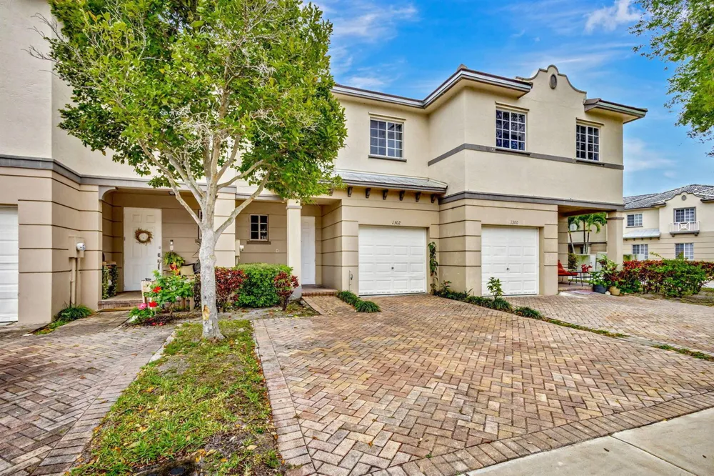 1302 LUCAYA DRIVE Riviera Beach, FL 33404