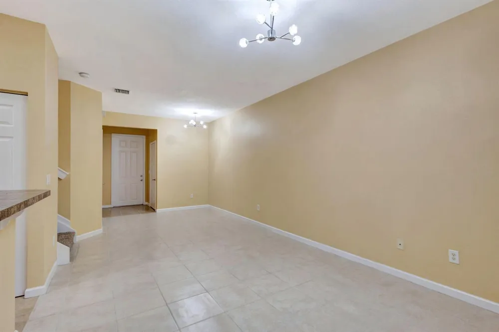 1302 LUCAYA DRIVE Riviera Beach, FL 33404