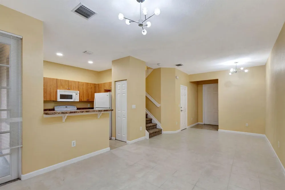 1302 LUCAYA DRIVE Riviera Beach, FL 33404