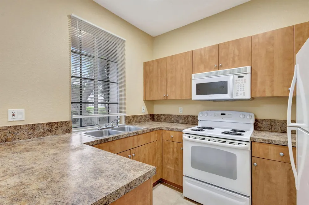 1302 LUCAYA DRIVE Riviera Beach, FL 33404