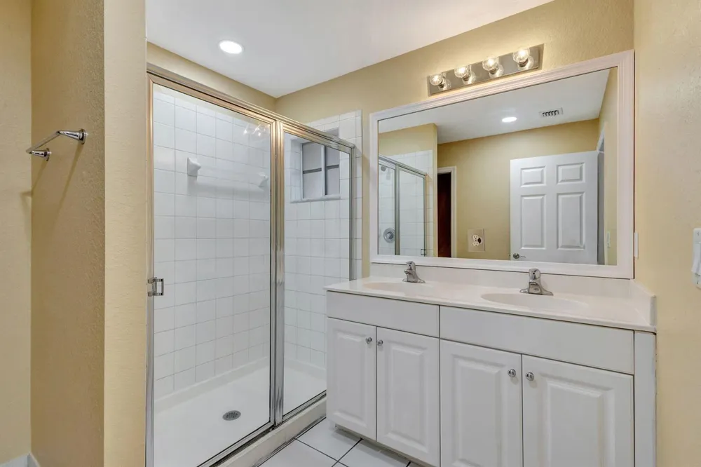 1302 LUCAYA DRIVE Riviera Beach, FL 33404
