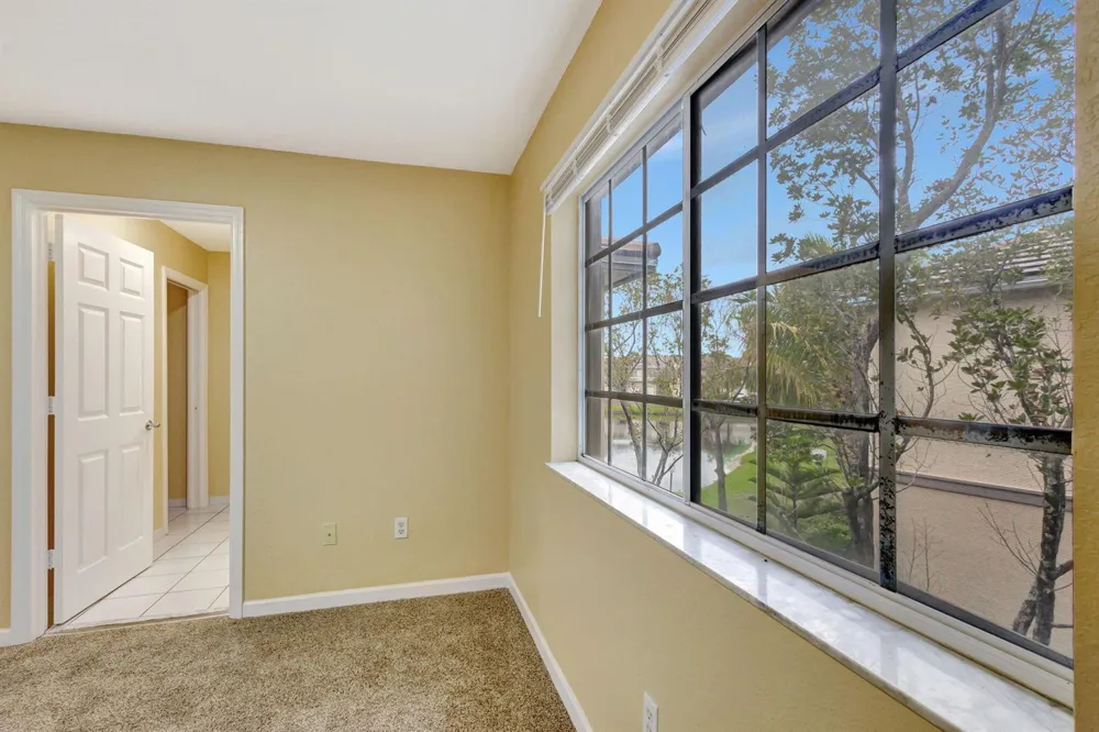 1302 LUCAYA DRIVE Riviera Beach, FL 33404