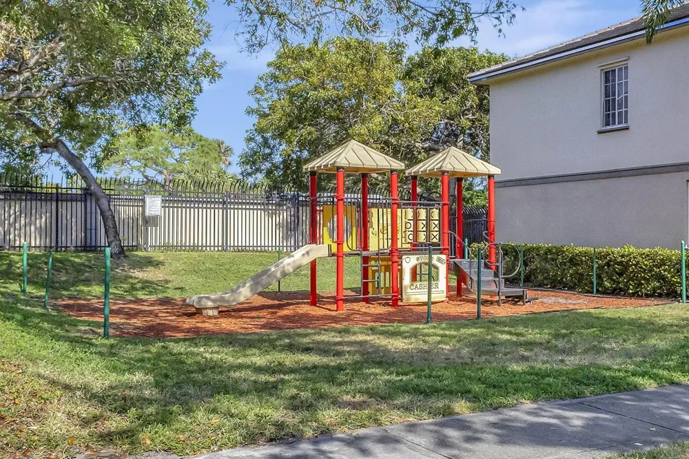 1302 LUCAYA DRIVE Riviera Beach, FL 33404