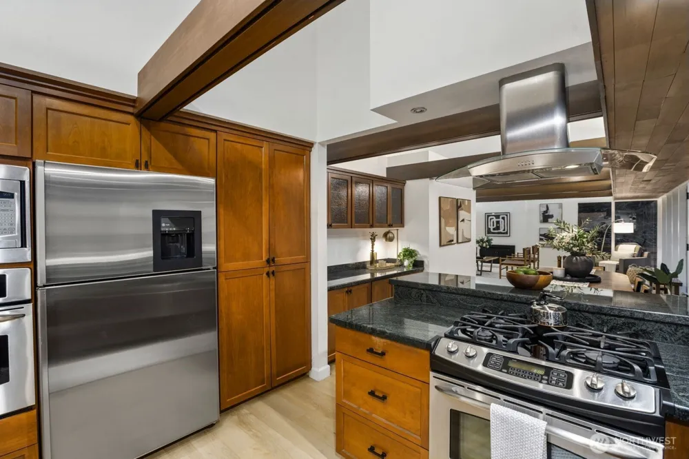 1520 Sycamore Drive SE Issaquah, WA 98027