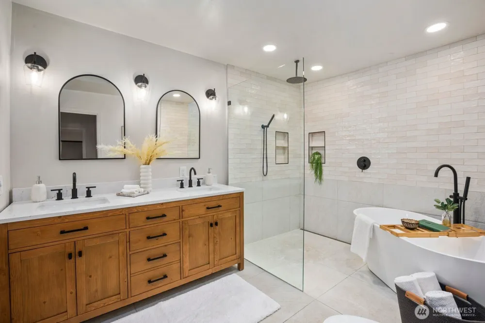 1520 Sycamore Drive SE Issaquah, WA 98027