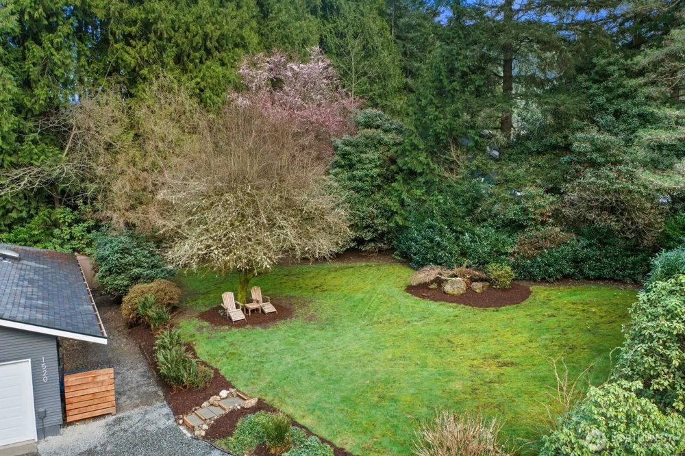 1520 Sycamore Drive SE Issaquah, WA 98027