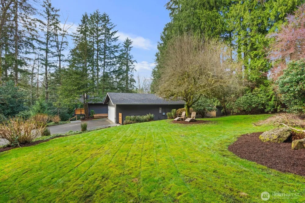 1520 Sycamore Drive SE Issaquah, WA 98027