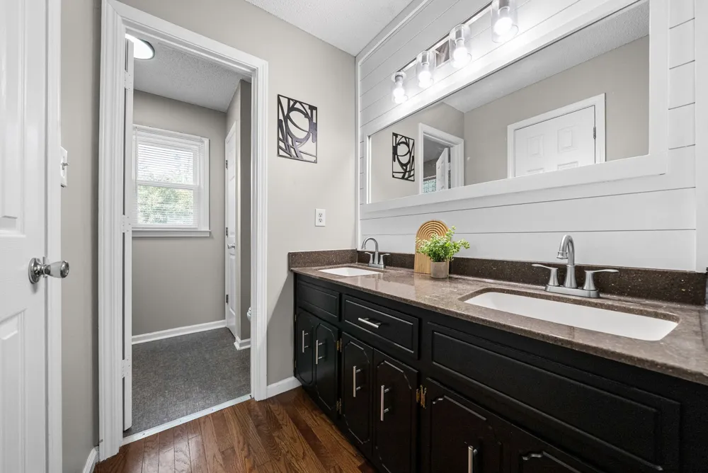 1226 Cobblestone Ln Clarksville, TN 37042