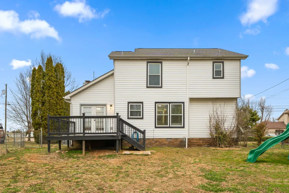 1226 Cobblestone Ln Clarksville, TN 37042