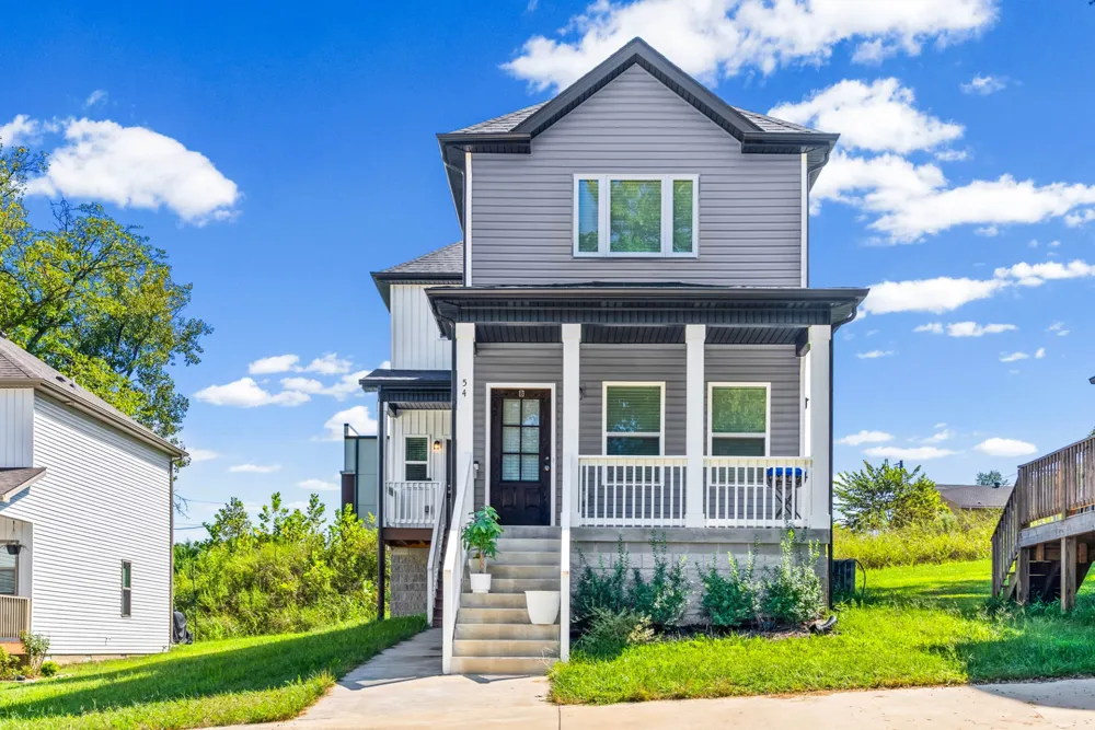 54 E Fork Dr #A Clarksville, TN 37042