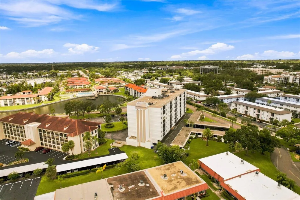 19029 US HIGHWAY 19 #9-704 Clearwater, FL 33764