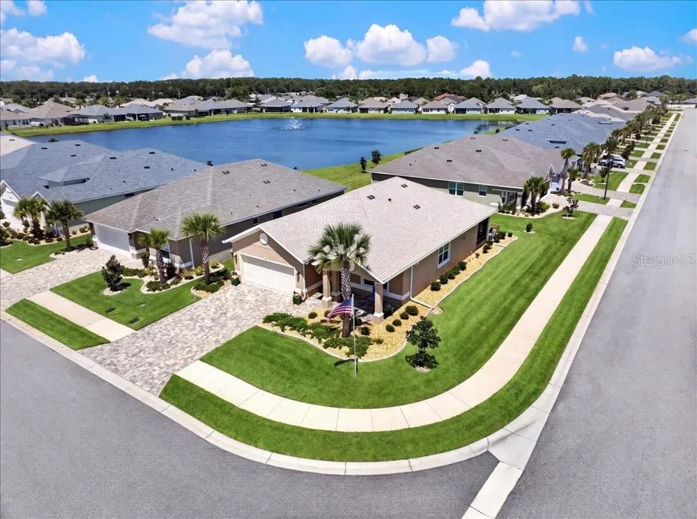 2 TIDEWAY TRAIL Palm Coast, FL 32137