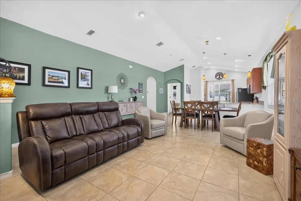 2 TIDEWAY TRAIL Palm Coast, FL 32137
