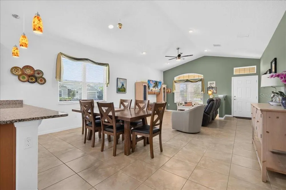 2 TIDEWAY TRAIL Palm Coast, FL 32137