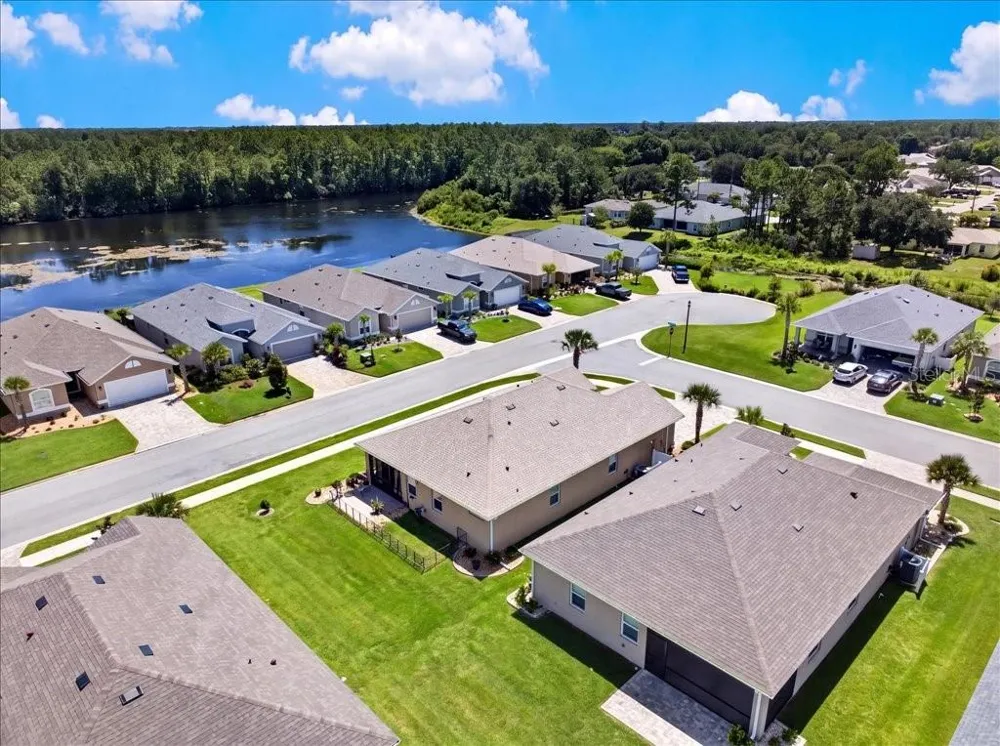 2 TIDEWAY TRAIL Palm Coast, FL 32137