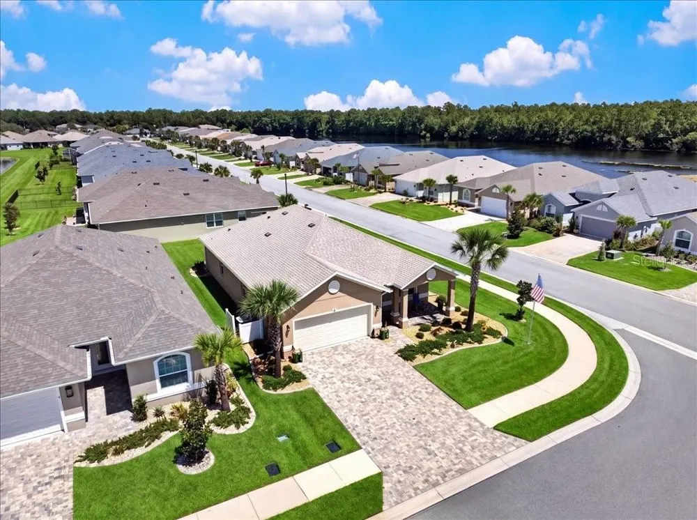2 TIDEWAY TRAIL Palm Coast, FL 32137