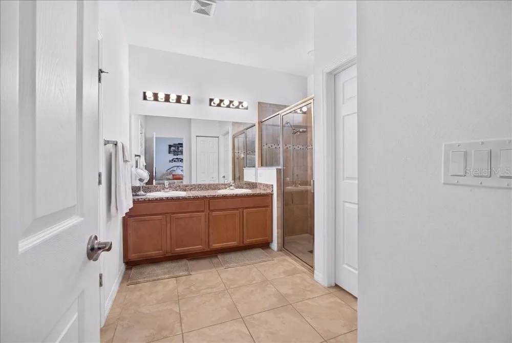 2 TIDEWAY TRAIL Palm Coast, FL 32137