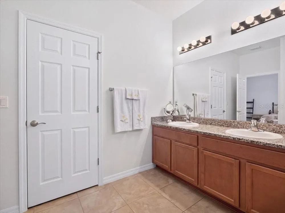 2 TIDEWAY TRAIL Palm Coast, FL 32137