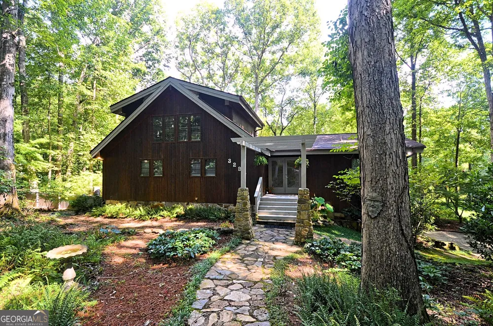 3294 Creekside DR Conyers, GA 30094
