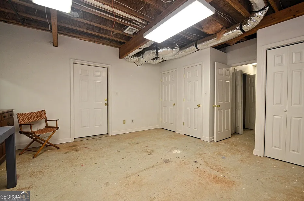 3294 Creekside DR Conyers, GA 30094
