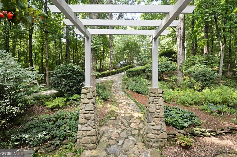 3294 Creekside DR Conyers, GA 30094