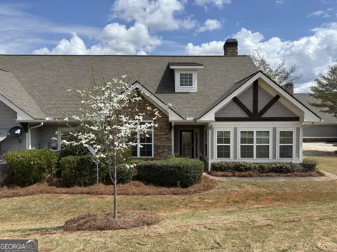 15 Covington TER